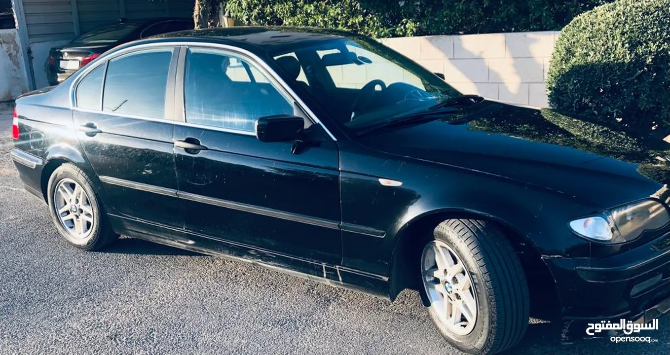 بي ام دبليو BMW موديل 2000  e46