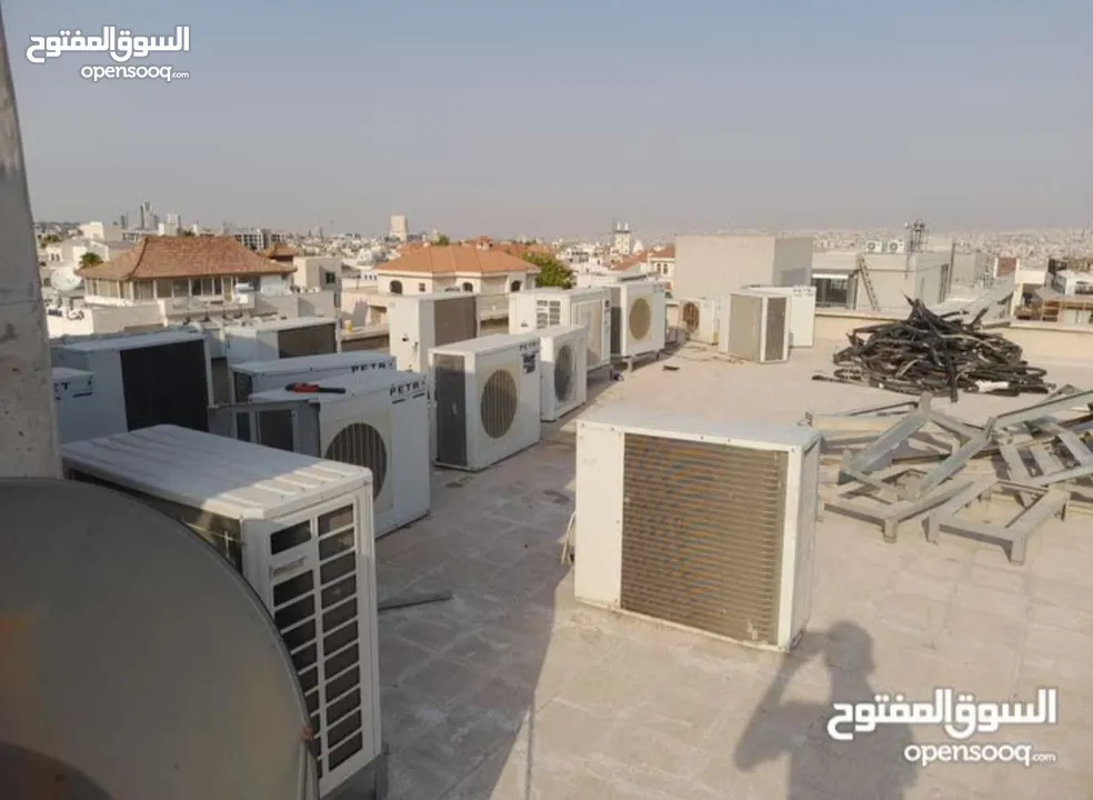 والشبابيك والابواب والحمايه والمواسير والنحاس والالمنيوم تنزيل تنكات . عن الاسطحه وقصها تنظيف اسطح ت