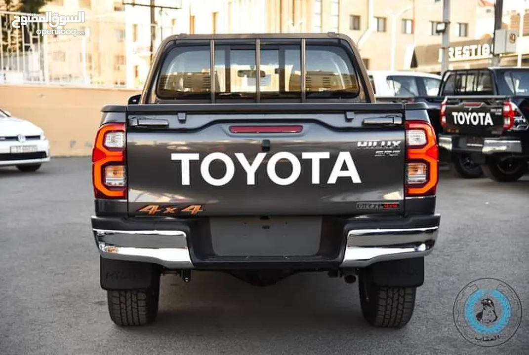 جير عادي Toyota Hilux عداد زيرو موديل 2023