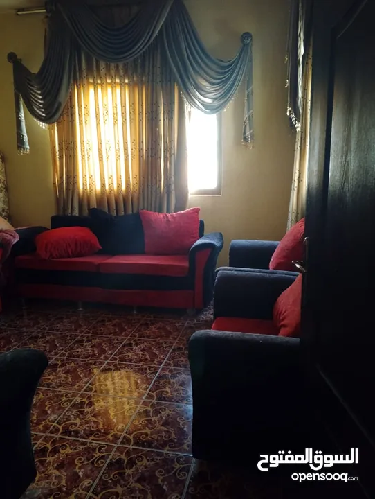 عمارة للبيع بمنطقة ام نوارة 4 طوابق  بسعر مغري جدا