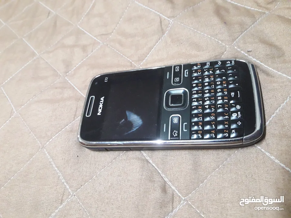 nokia e72 & nokia E52