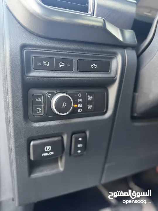 ford f150 platinum 2022 hybrid 3500 cc powerboost  بلاتينيوم لون كحلي و داخلية مميزة لون كاميل