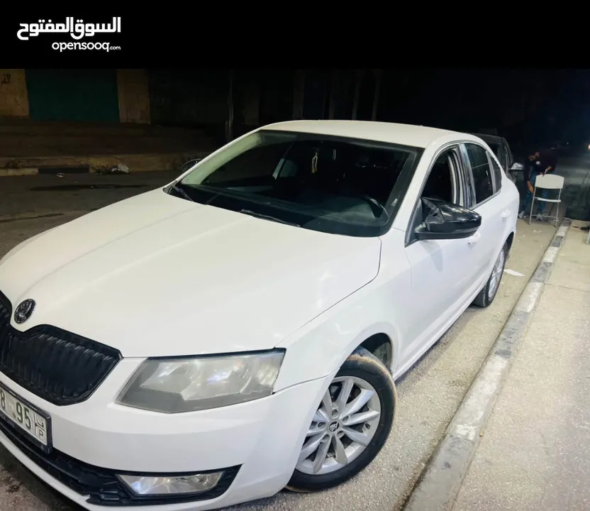 سكودا اوكتافيا 2015