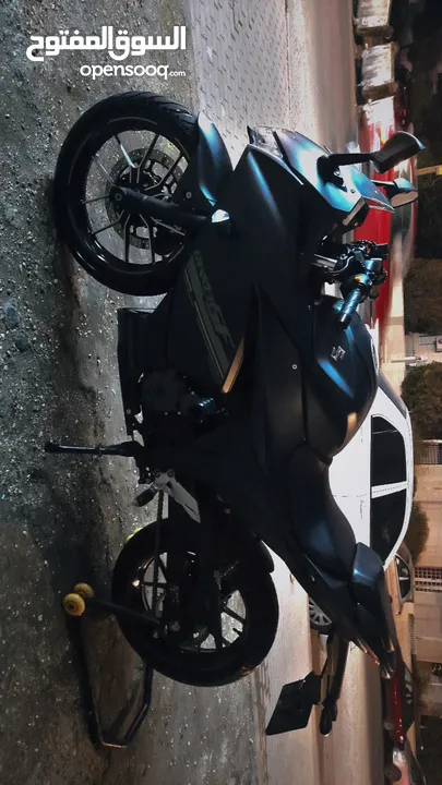 دراجة سوزوكي جكسر 250cc