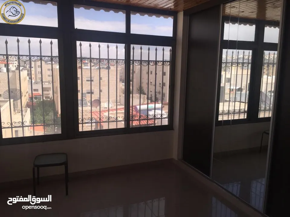 شقة مفروشة فاخرة للبيع في أم السماق الجنوبي  - خلف ال ( C-Town) طابق ثالث مع روف دوبلكس 290م