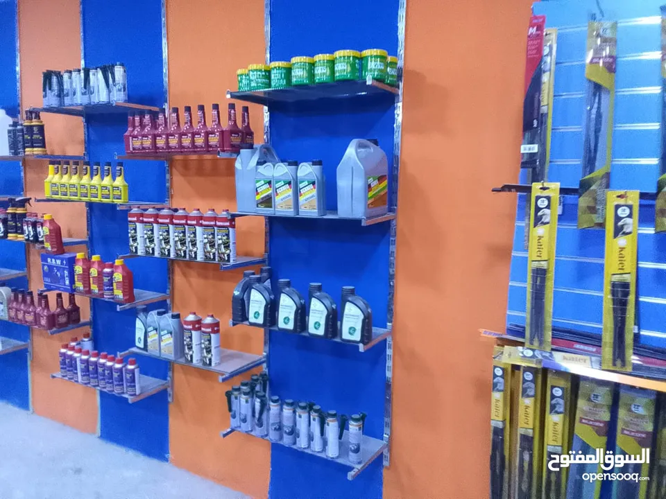 محل اطارات وبناشر وتبديل زيوت وكهرباء سيارات للبيع بداعي السفر  للتواصل والاستفسار