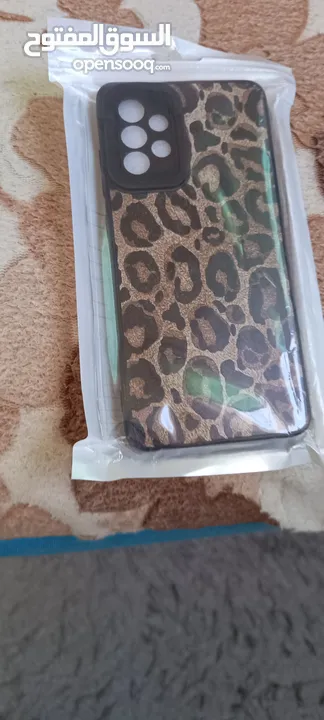 كاڤرات هواتف