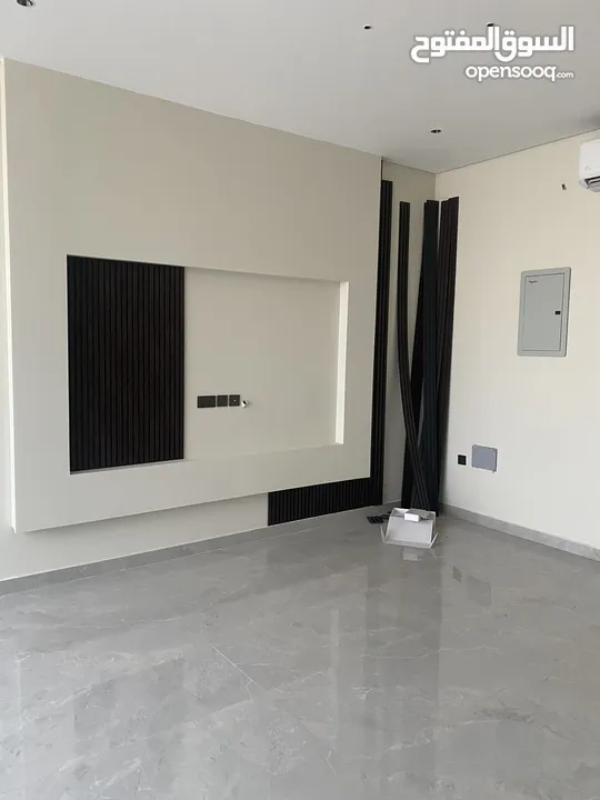 فلة شبه مؤثثة في المسفاة للإيجار   Semi furnished villa for rent in Misfah