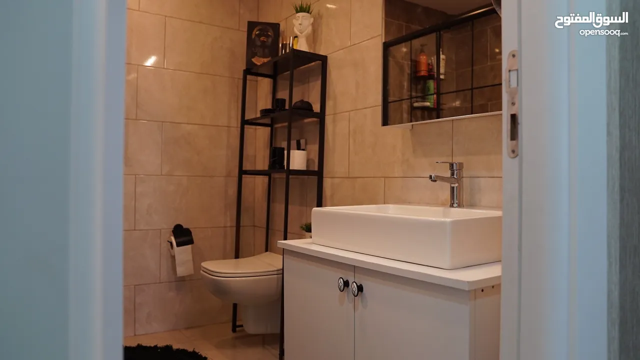 شقة فاخرة جداً مطلة على البحر والبحيرة في اسطنبول