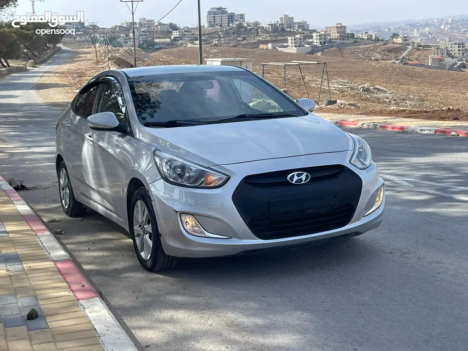 Hyundai accent 2016