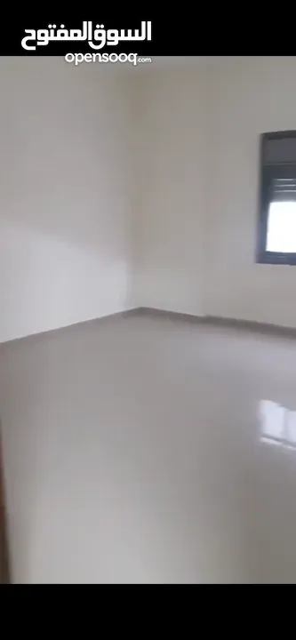 مكتب مشطب للبيع في نابلس رفيديا