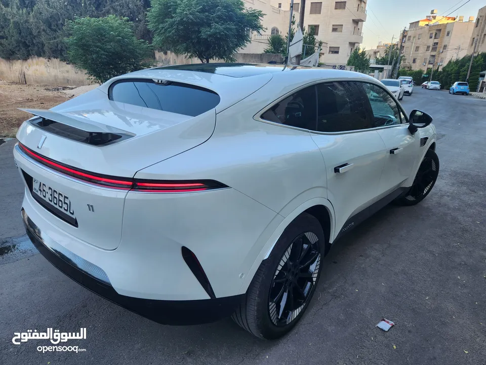 شانجان افاتار موديل 2023 AVATR 11 دفع كلي AWD وثنائي