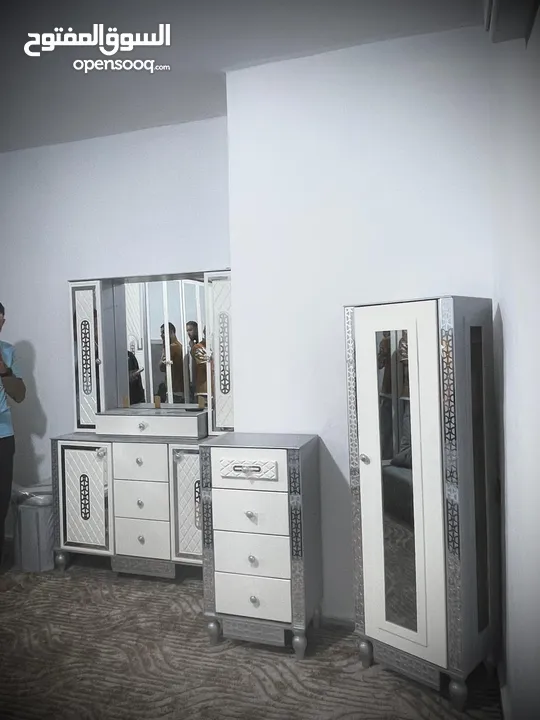 غرف نوم  للبيع وخدمة توصيل لجميع المحافظات