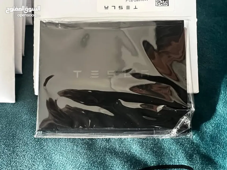 كروت تيسلا - كرت تيسلا - مفاتيح تيسلا ريموت كبسات - تيسلا اصلي  Tesla Key Card - Tesla Keyfob