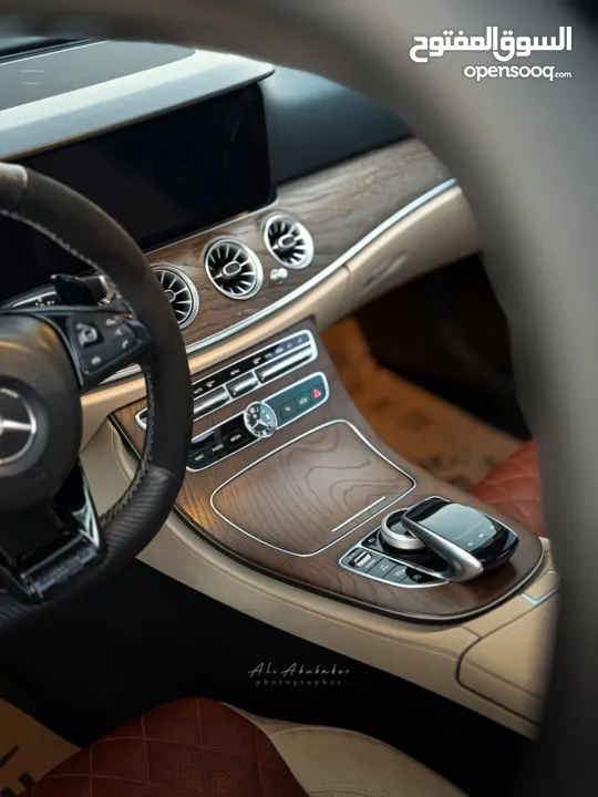 مرسيدس بنز E200 AMG موديل 2018 بالرخصه اصل برايفت عداد 100 الف يد 3 رخصه تامين سنه فحص فوق الممتاز