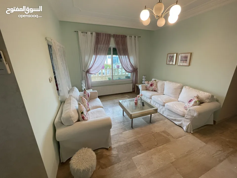 شقة مفروشة للإيجار 180م2 ( Property 15682 )-175086000