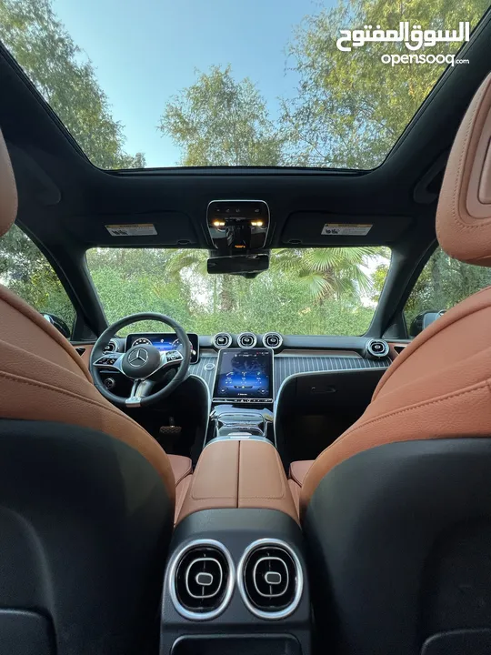 Mercedes C300 luxury 2023