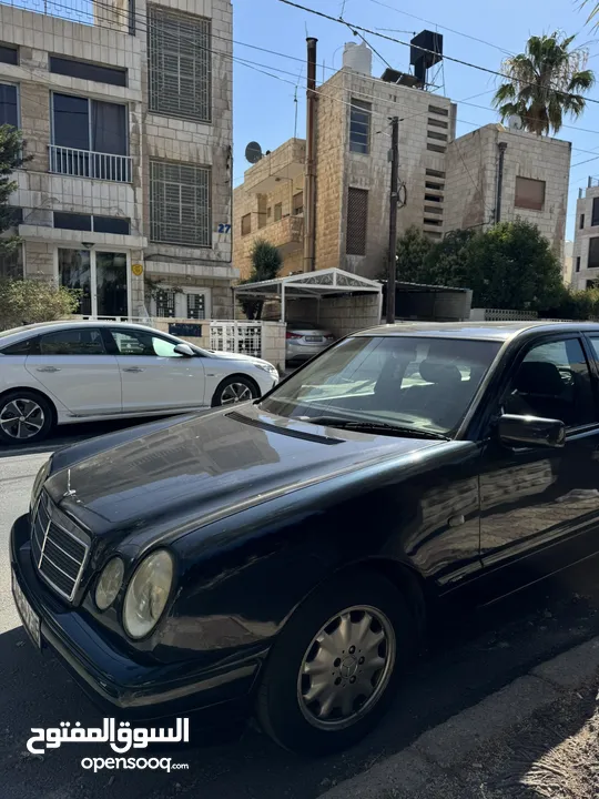 مرسيدس E200 كلاسيك موديل 1999 للبيع