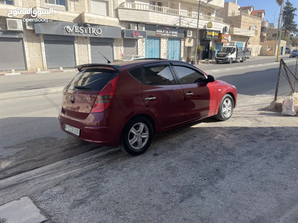 I30 للبيع موديل 2008 فتحة سقف فحص نظيف ترخيص طويل