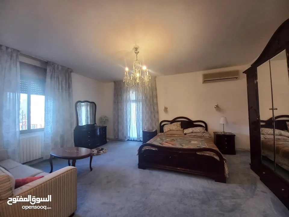 شقة مفروشة للإيجار 450م2 ( Property 18268 )-174847924