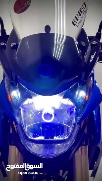 Suzuki GSR 750 سوزوكي