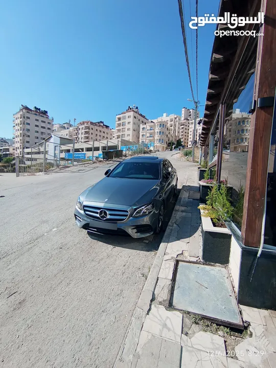 مرسيدس بنز E220d Mercedes-Benz  Full package  AMG برا وجوا