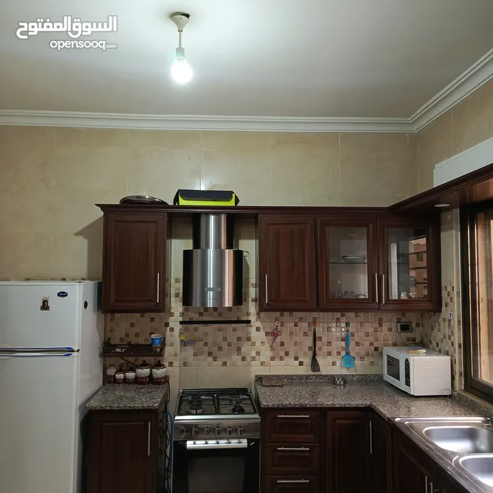 شقة مفروشة للإيجار في المدينة الرياضية 2 نوم 350