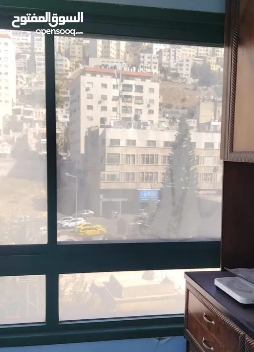 مكتب 120م2 اطلاله موقع. مميز. منطقه حيويه شارع سفيان