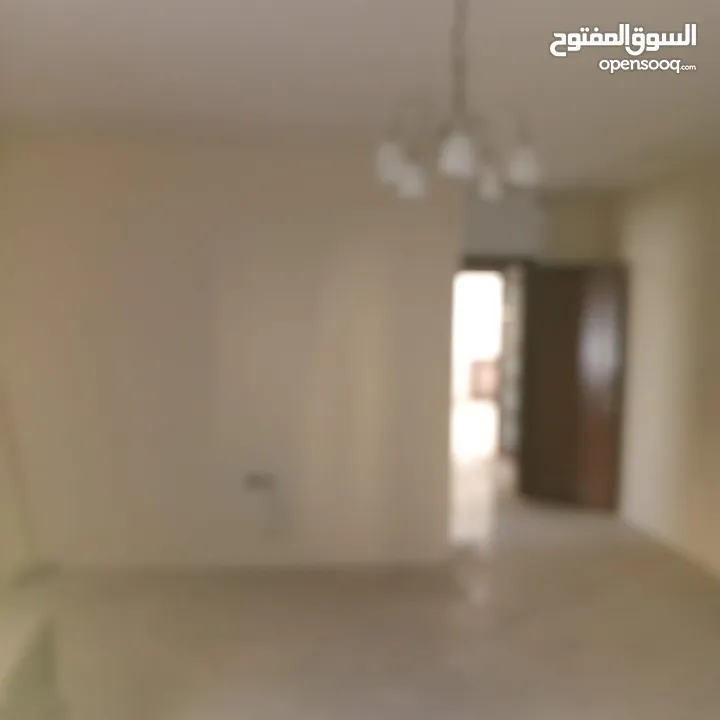 فيلا متلاصقة للبيع او للايجار في دير غبار - 14237