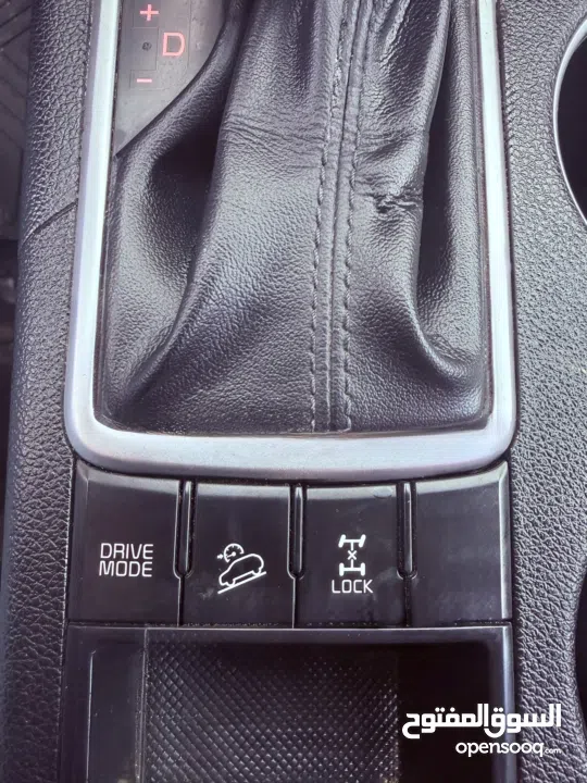 كيا سبورتاج 2017 جي تي لاين 4*4 فل اضافات فحص نخب (ممتاز ) بسعر حرررق