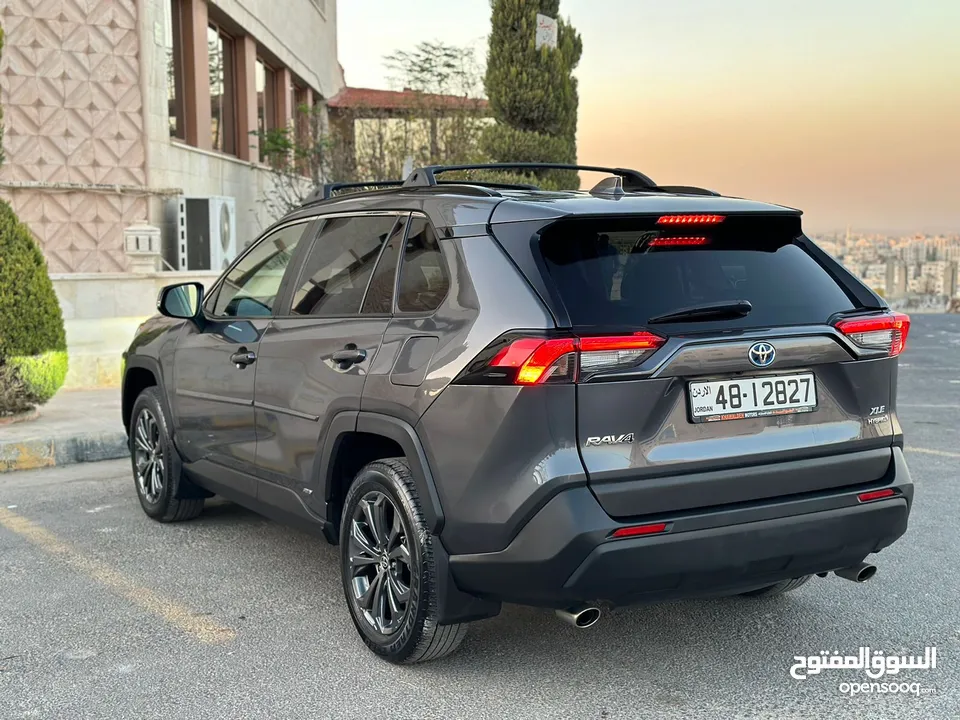 RAV4 Hybrid 2022 XLE premium تويوتا راف فور فل الفل جمرك جديد بطارية ليثيوم