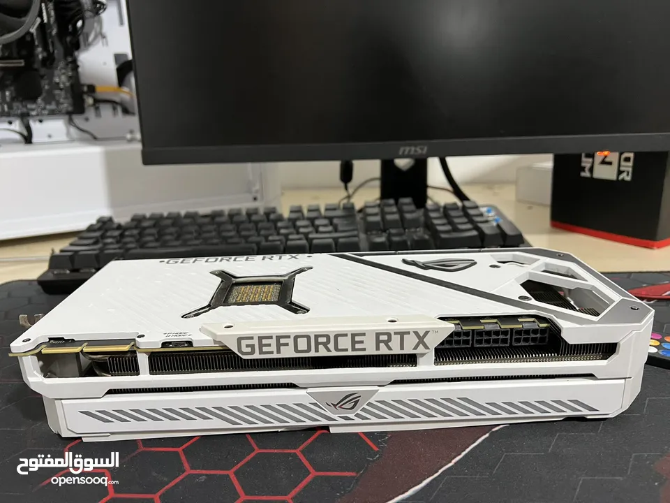 ‏rtx 3090 rog strix white edition