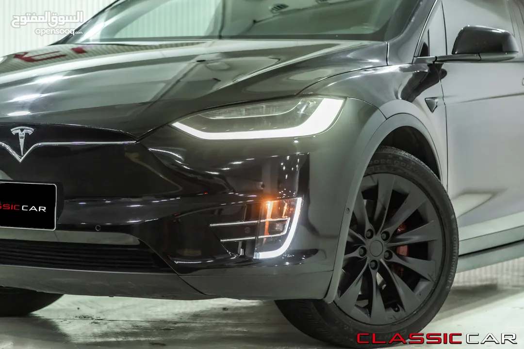 Tesla Model X Standard Range  2019   السيارة بحالة ممتازة جدا و قطعت مسافة 51,000 كيلو متر فقط