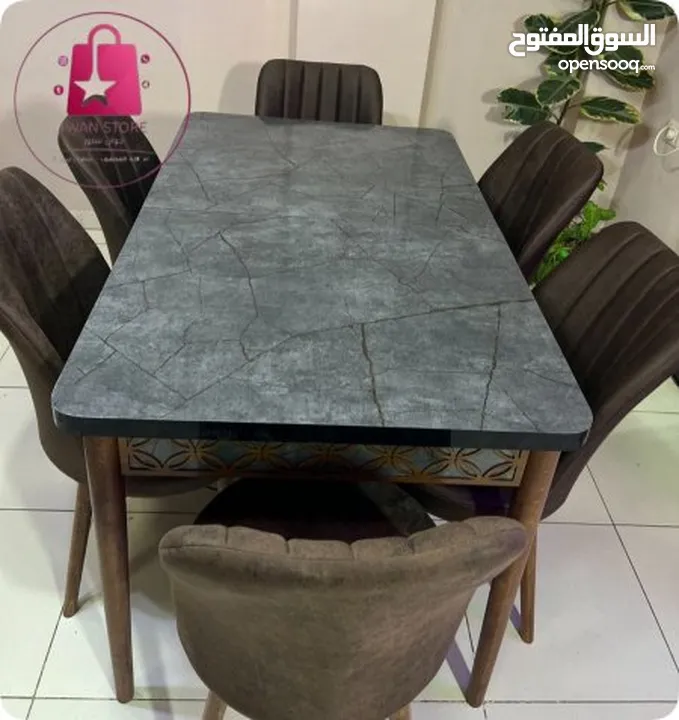 طاولات سفرة مع 6 مقاعد