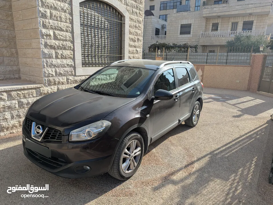 سيارة نيسان كشكاي 2012 للبيع
