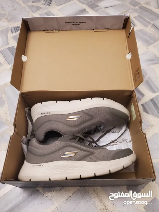 SKECHERS MEN'S GOwalk Flex .