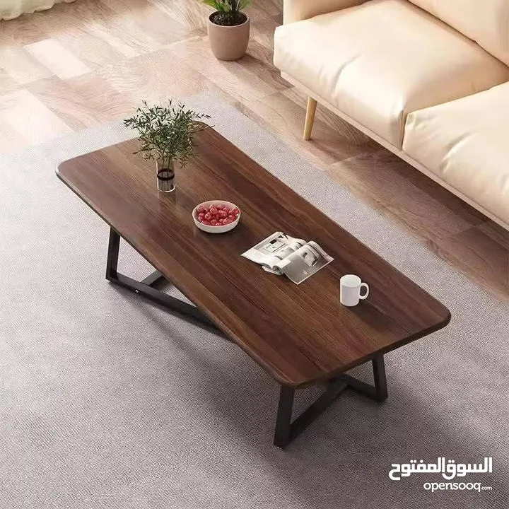 طاولات وسط بتصميم راقي وعصري طاولة بتخطف الأنظار! سطح أنيق بخامات عالية الجودة وقاعدة حديد قوية