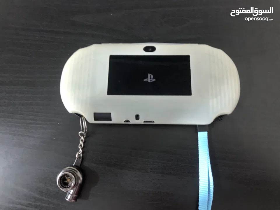 Ps vita 2000 in black colour