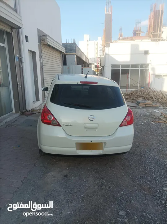 Nissan tiida 2008 automatic