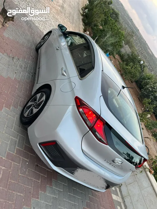 ايونك للبيع بسعر مغري 2018 بس 76999 فقط لا غير سعر حرق نار بتلاقيش بهيك سعر اوفر سيارة بالبلاد