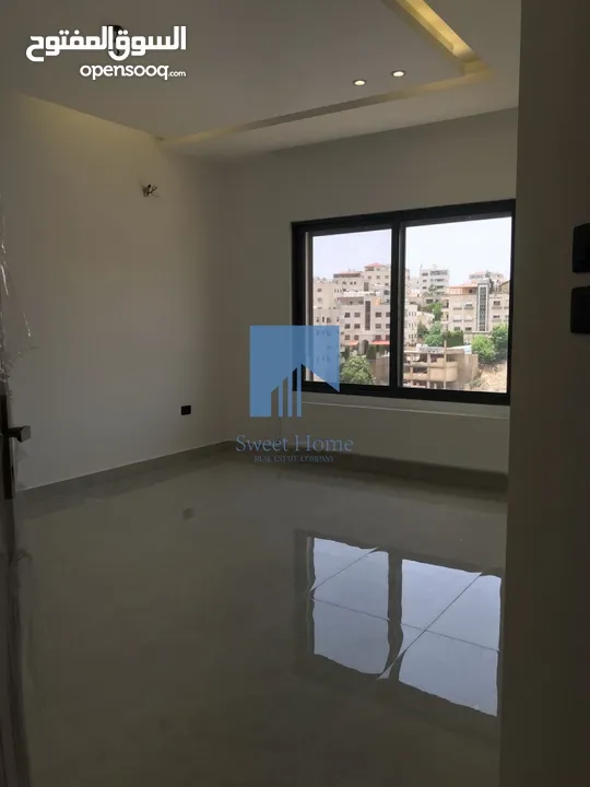 شقة فاخرة للبيع في الكرسي - خلف إدارة السير طابق اول 165م تشطيب سوبر ديلوكس لم تسكن