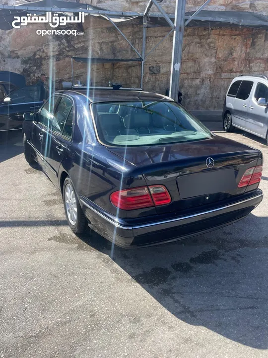 مرسيدس قرش ونص 2002 E200 Elegance  kompressor