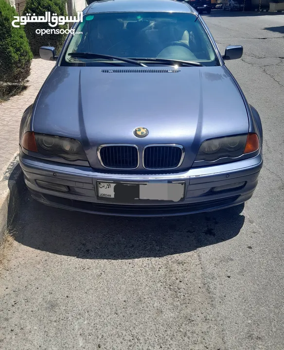 موديل 2001    BMW 318