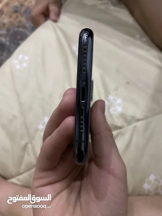 ايفون 11 pro max