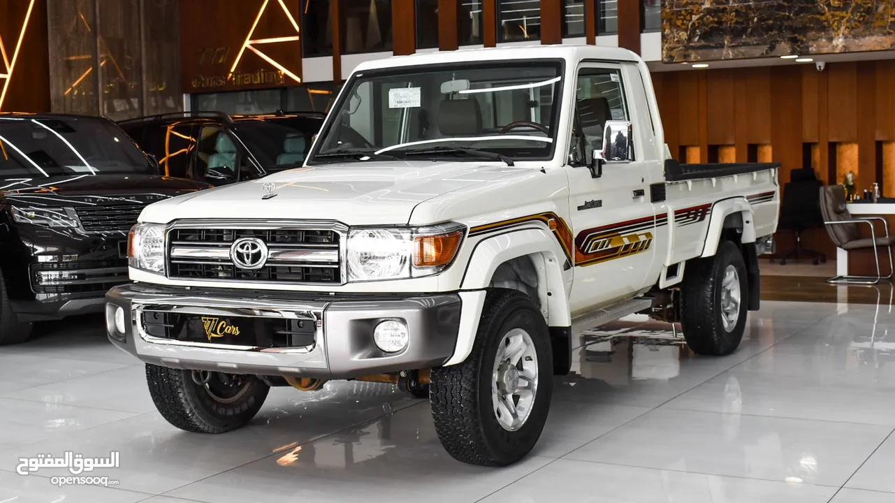 LAND CRUISER PICKUP LX 4.0L V6 PETROL SINGLE CABIN  EXPORT PRICE