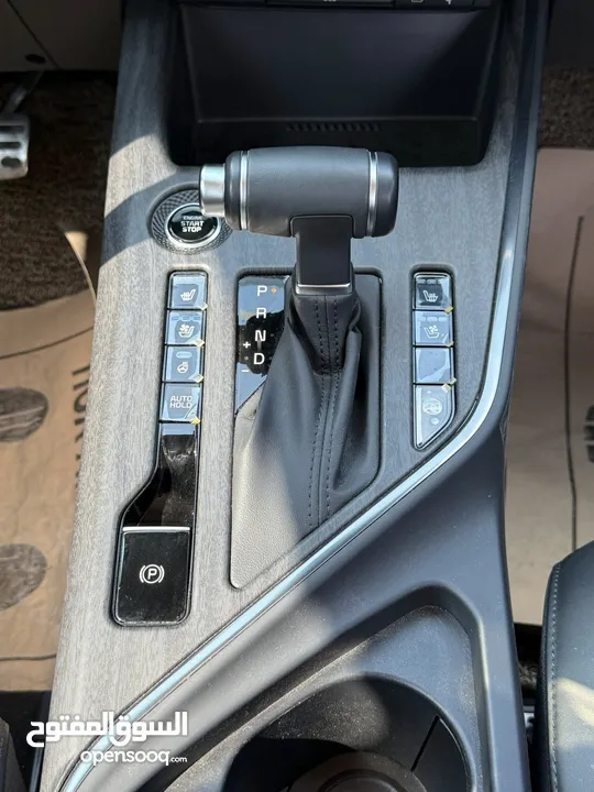 كيا نيرو ترخيص 2022 محرك 1600 هايبرد جير أوتوماتيك 141 حصان