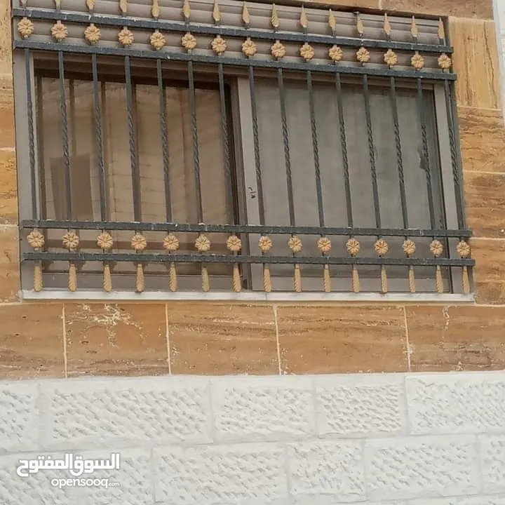 لجميع انواع ألمنيوم والحدادة ابواب مطابخ شبابيك ابجورات