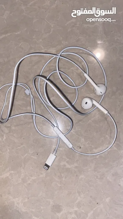 iPhone wire headset original سماعة ايفون سلك اصليه