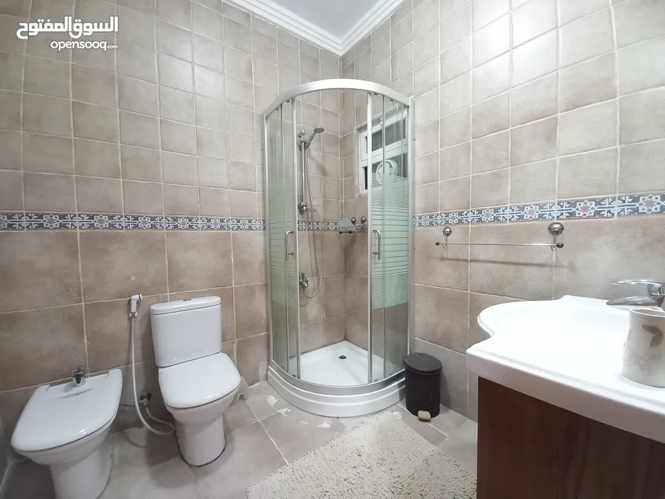شقة مفروشة للإيجار في ضاحية الأمير راشد  ( Property 34302 )-174847743