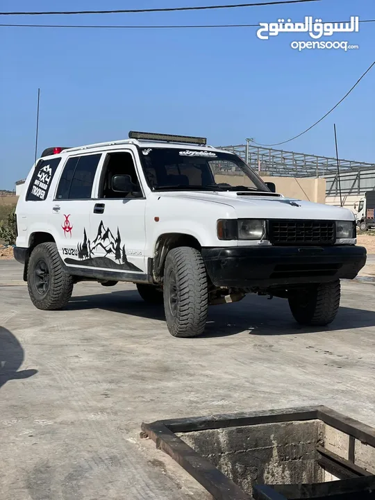 ايسوزو تروبر 4x4
